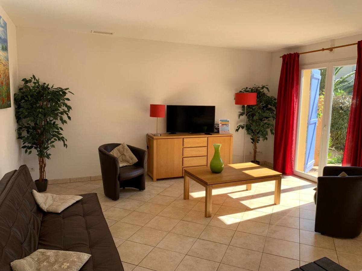 Residence La Pinede Le Barcarès Εξωτερικό φωτογραφία